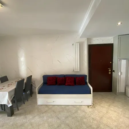 Malu's House * Rom