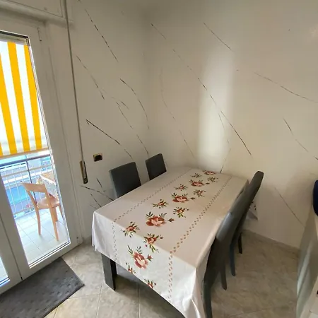 Lägenhet Malu's House